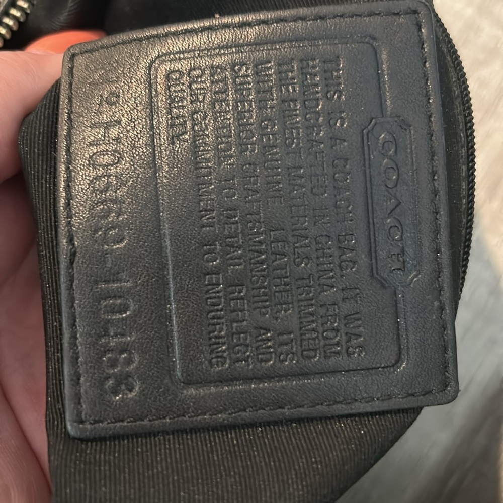 Vintage COACH STUDDED BAG - Picture 6 of 6